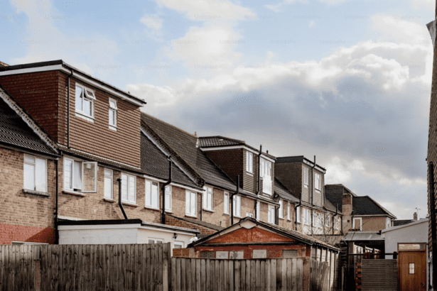 Labour restricts Right to Buy