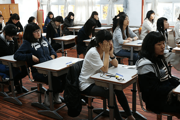 South Korea Pauses for Suneung as Students Take Test