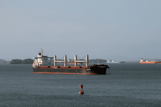 Panama Canal Control Dispute Between US and Panama