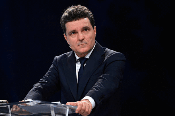 Romanian election crowd