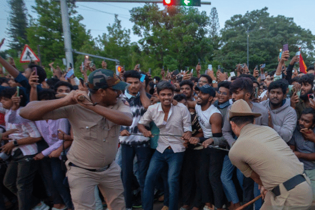 Crowd chaos at parade