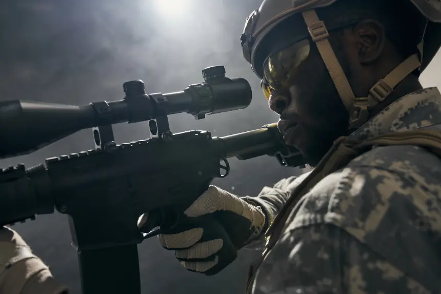 US halts Ukraine weapons