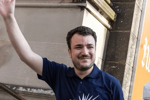 Mahmoud Khalil court protest