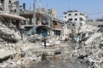 Trump announces Gaza ceasefire